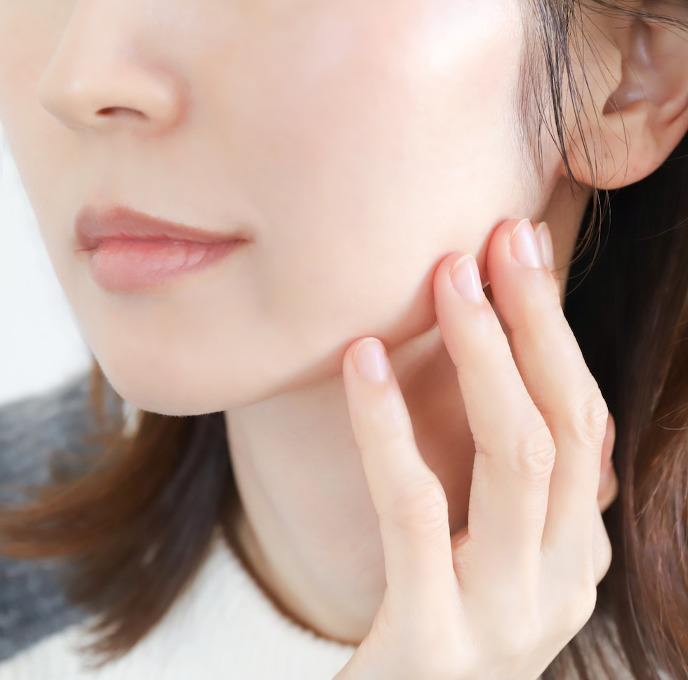 フェイスラインをすっきり!テラボーラーの効果